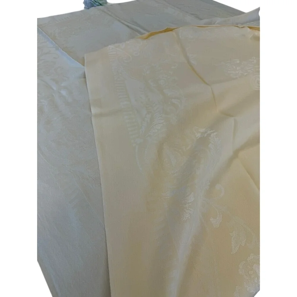 VTG Butter Yellow Damask Floral Rectangular Tablecloth 94x56 & 12 Napkins 14x14